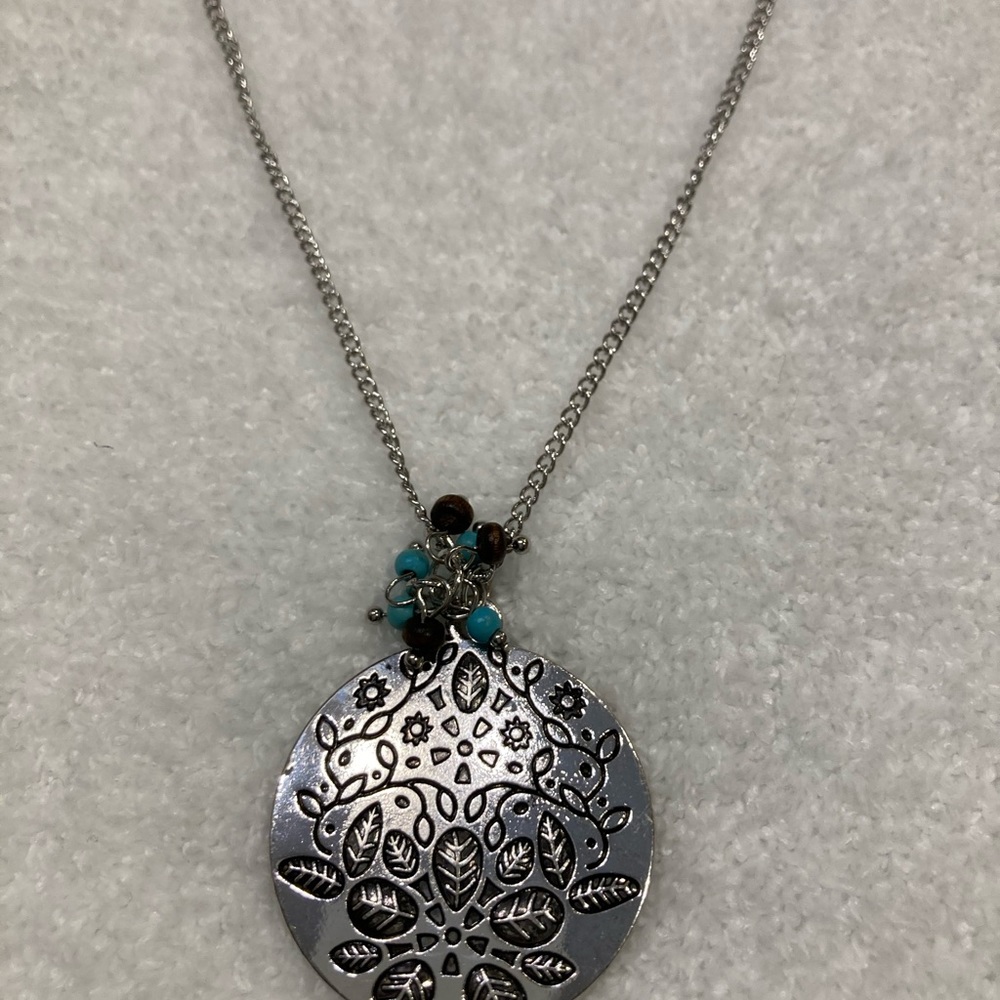 Silver necklace with earrings